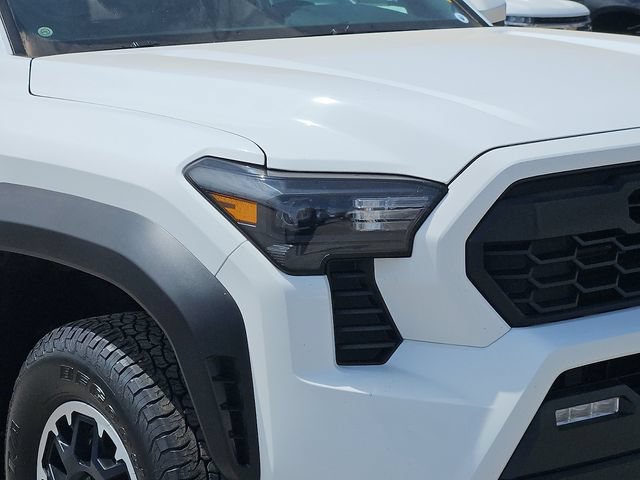 Used 2024 Toyota Tacoma TRD Off-Road AWD/4WD image 8