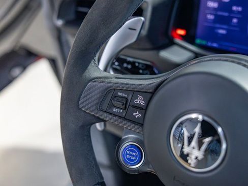 Used 2023 Maserati MC20 Coupe image 42