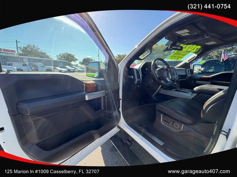 Used 2015 Ford F150 King Ranch w/ Equipment Group 601A Luxury image 9