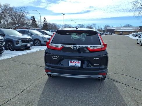 Used 2018 Honda CR-V Touring image 4