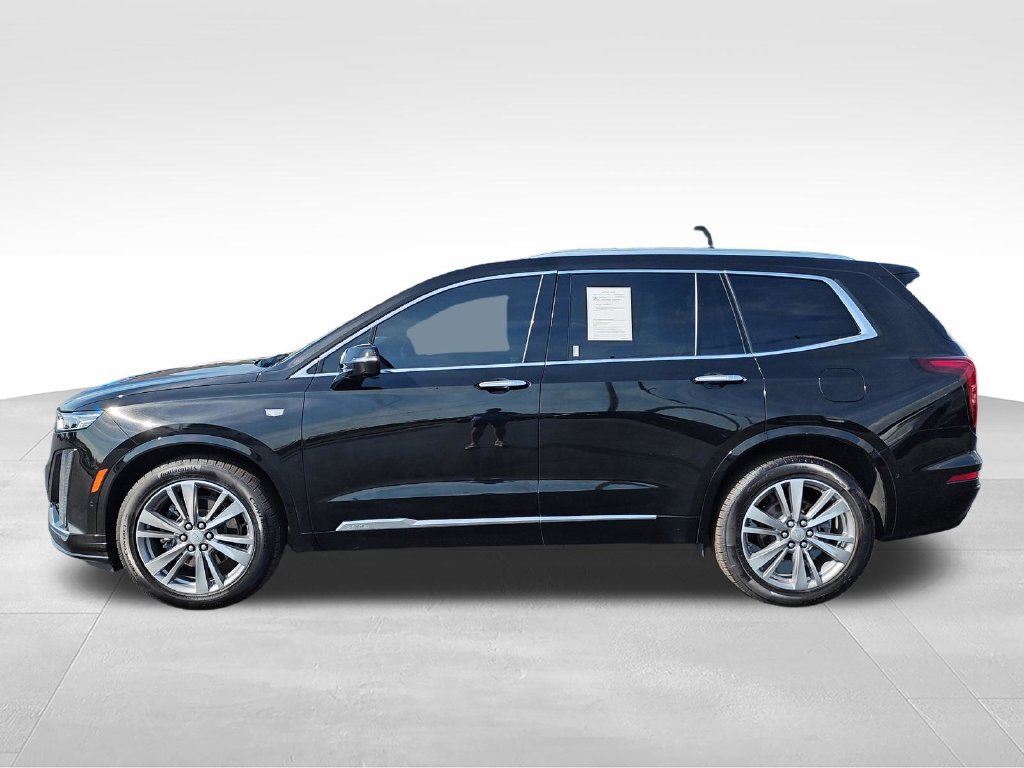 Used 2022 Cadillac XT6 Premium Luxury w/ Platinum Package AWD/4WD image 3