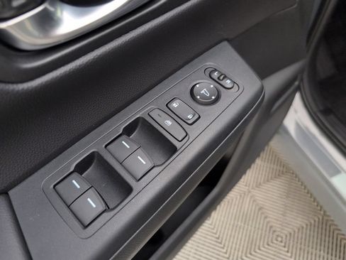 Used 2025 Honda CR-V Sport-L image 33