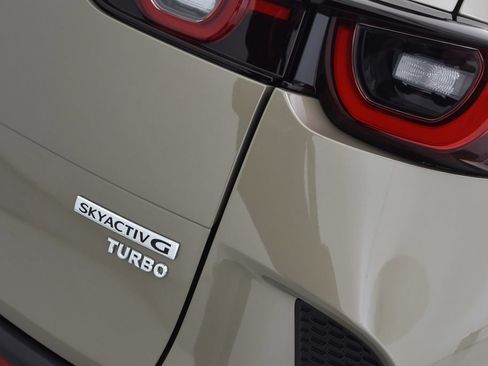Certified 2025 MAZDA CX-50 AWD 2.5 Turbo w/ Premium Pkg image 32
