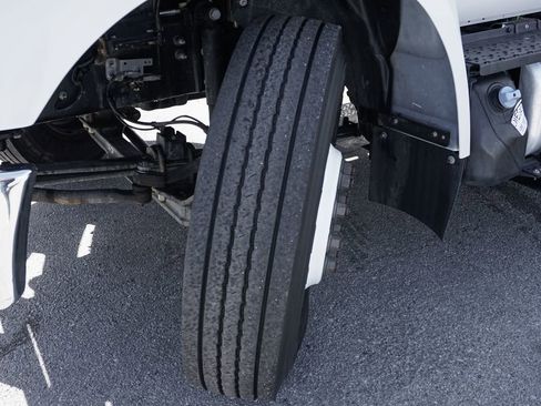 Used 2016 Ford F650 2WD Regular Cab Super Duty image 49