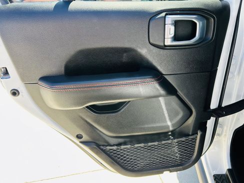 Used 2023 Jeep Wrangler Unlimited Rubicon w/ Xtreme 35 Tire Package image 29