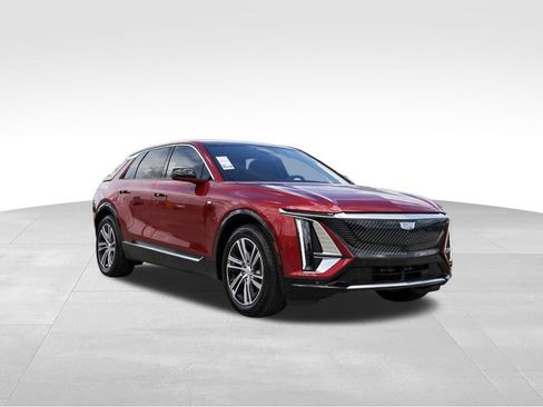 New 2027 Cadillac Lyriq Luxury AWD/4WD image 1
