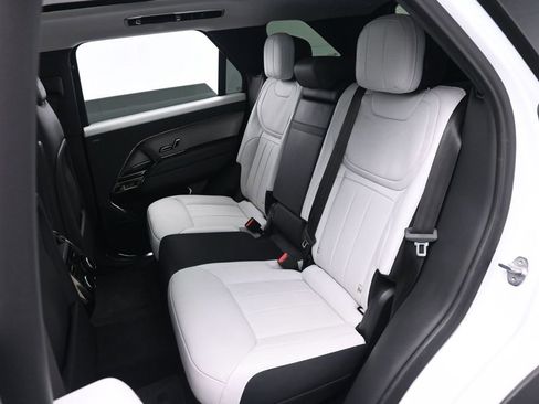 Used 2023 Land Rover Range Rover Sport SE Dynamic AWD/4WD image 20