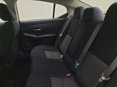 Used 2021 Nissan Sentra SV image 18