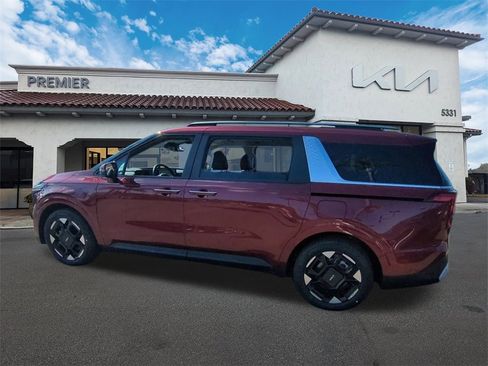 New 2026 Kia Carnival EX image 5
