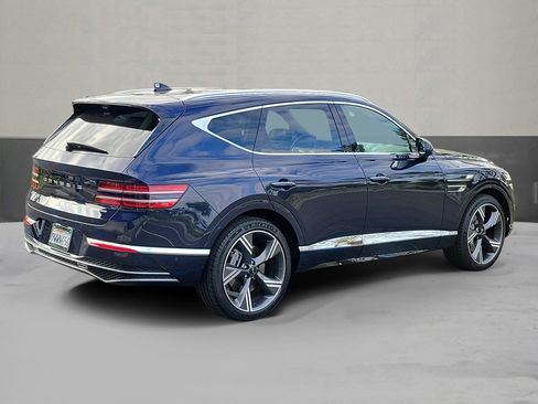 Certified 2026 Genesis GV80 3.5T Prestige AWD/4WD image 2