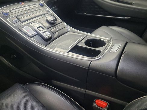 Used 2022 Hyundai Santa Fe SEL w/ Convenience + Premium Package FWD image 26