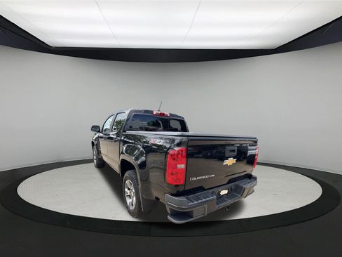 Used 2017 Chevrolet Colorado Z71 AWD/4WD image 5