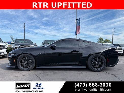 Used 2024 Ford Mustang GT Premium w/ GT Performance Package image 4