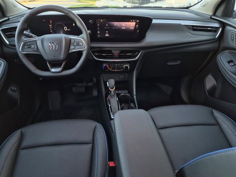 Certified 2025 Buick Encore GX Sport Touring w/ Advanced Technology Package image 17