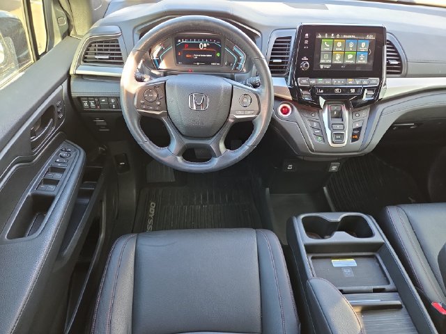 Used 2024 Honda Odyssey Sport image 13