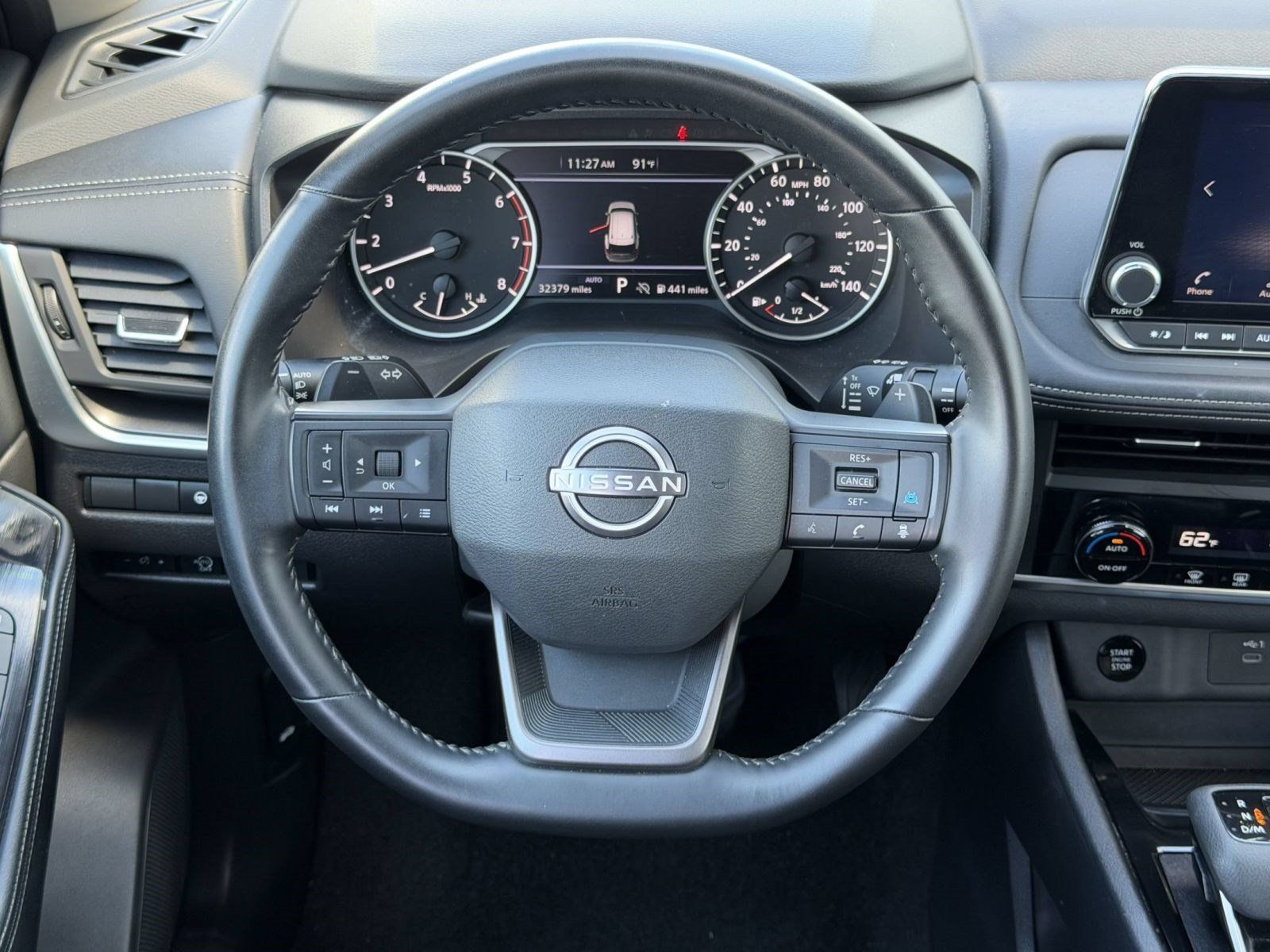 Used 2025 Nissan Rogue SV AWD/4WD image 11