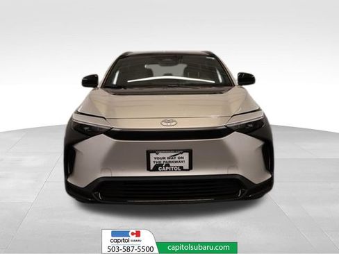 Used 2023 Toyota bZ4X AWD w/ Weather Package image 7