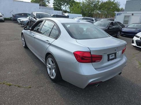 Used 2017 BMW 340i xDrive Sedan AWD/4WD image 2
