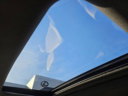 Used 2025 Lexus GX 550 image 18