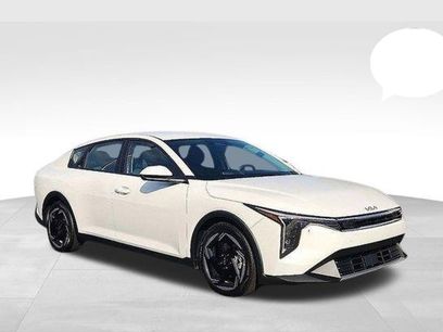 New 2025 Kia K4 EX