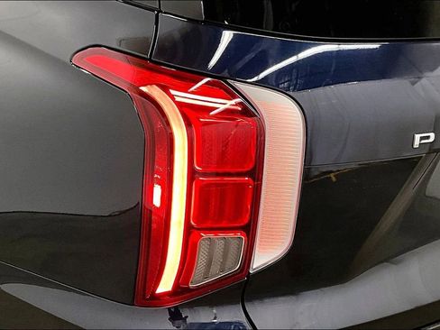 Used 2021 Hyundai Palisade Calligraphy w/ Cargo Package AWD/4WD image 23