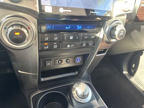 Used 2022 Toyota 4Runner Limited image 17