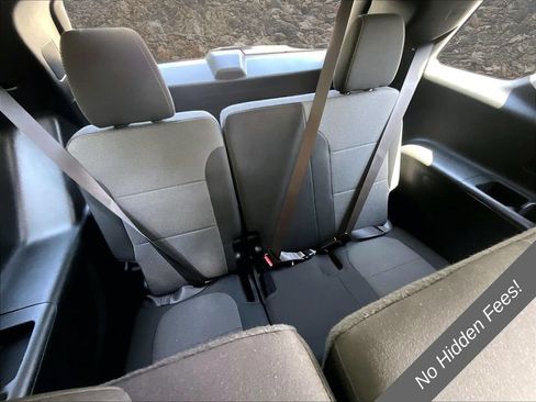 Used 2020 Chevrolet Traverse LS AWD/4WD image 23
