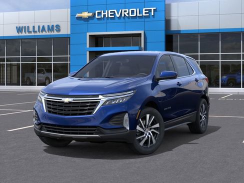 New 2023 Chevrolet Equinox LT AWD/4WD image 6