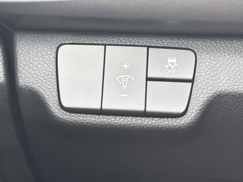 Used 2022 Kia Rio S FWD image 25