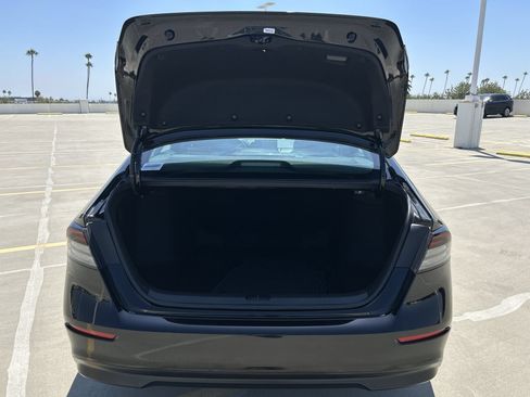 Certified 2023 Honda Accord LX image 19
