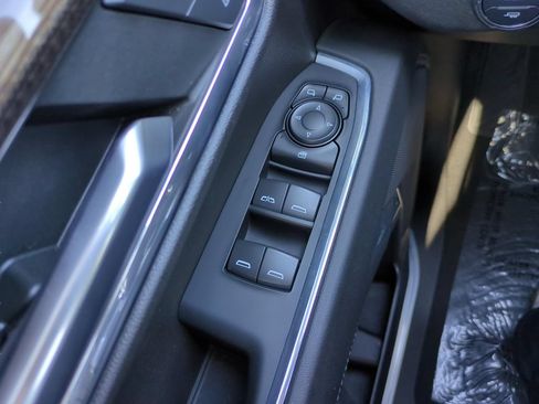 Used 2023 Chevrolet Silverado 1500 RST RWD image 18