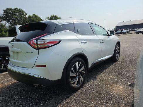 Used 2018 Nissan Murano Platinum w/ Cargo Package FWD image 3