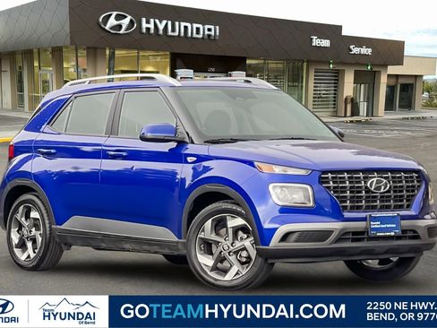 Certified 2025 Hyundai Venue SEL image 1