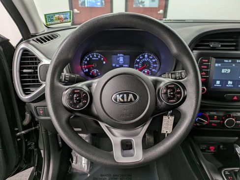 Used 2020 Kia Soul LX image 20
