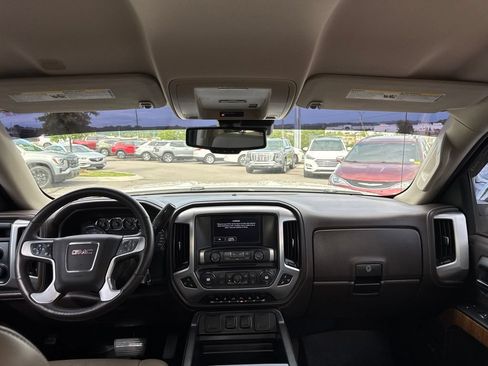 Used 2015 GMC Sierra 1500 SLT w/ SLT Crew Cab Value Package AWD/4WD image 19