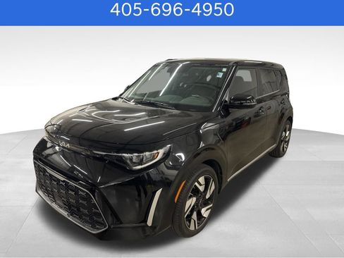 Used 2024 Kia Soul GT-Line w/ GT-Line Technology Package image 1