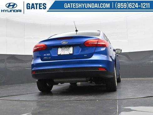 Used 2018 Ford Focus SE image 29