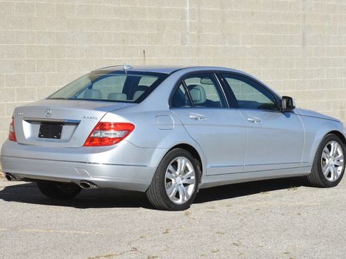 Used 2008 Mercedes-Benz C 300 4MATIC Sedan image 11