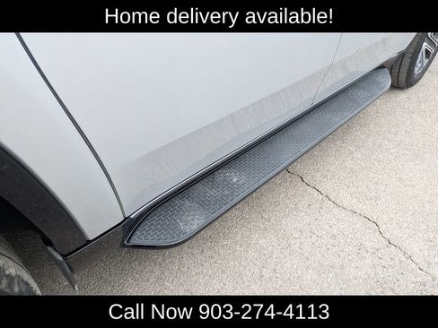 Used 2024 Jeep Wagoneer L Series II image 32