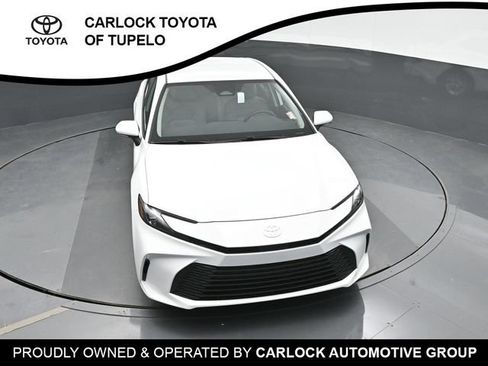 Used 2025 Toyota Camry LE w/ Convenience Package FWD image 33