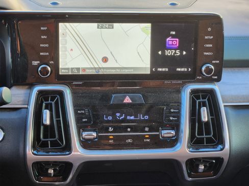 Used 2023 Kia Sorento SX Prestige image 24