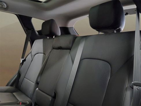 Used 2017 Hyundai Santa Fe Sport w/ 2.0T Ultimate Tech Package 05 image 21