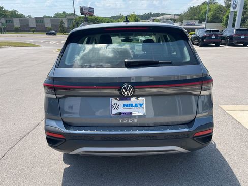 New 2026 Volkswagen Taos S FWD image 4