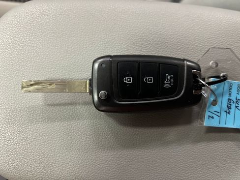 Used 2022 Hyundai Kona SE FWD image 30