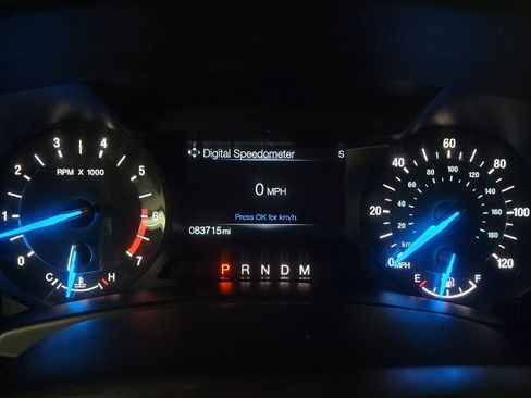 Used 2017 Ford Expedition XLT image 23