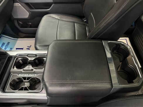 Used 2024 Ford F250 Lariat w/ Lariat Ultimate Package image 29