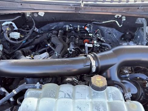 Used 2024 Ford Expedition Max Limited image 32