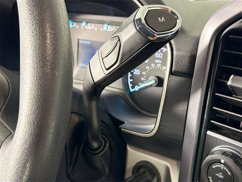 Used 2023 Ford F150 XLT w/ Trailer Tow Package image 16