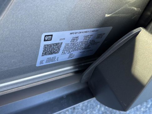 New 2026 Chevrolet Trax RS w/ Sunroof Package image 30