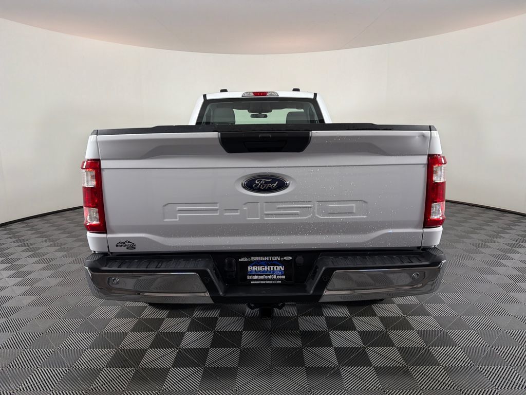 Used 2023 Ford F150 XL w/ Trailer Tow Package RWD image 4